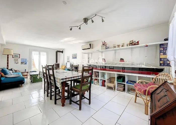 Villa 2948-maison 8 Couchages 600m De La Saint-Cyprien (Pyrenees-Orientales)
